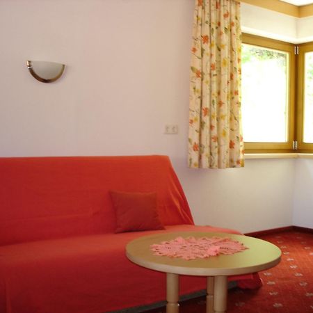 Hotel Garni Försterheim Ischgl Exteriör bild